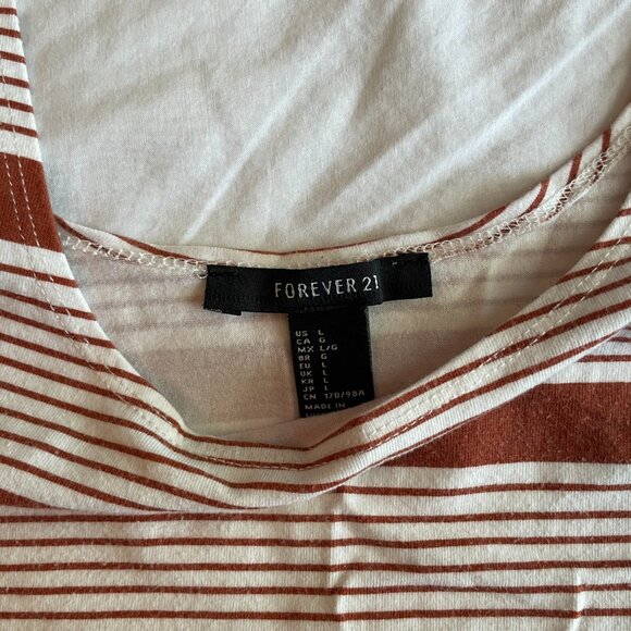 Summer Tank & Tee Bundle (6 pieces) - Picture 8 of 9